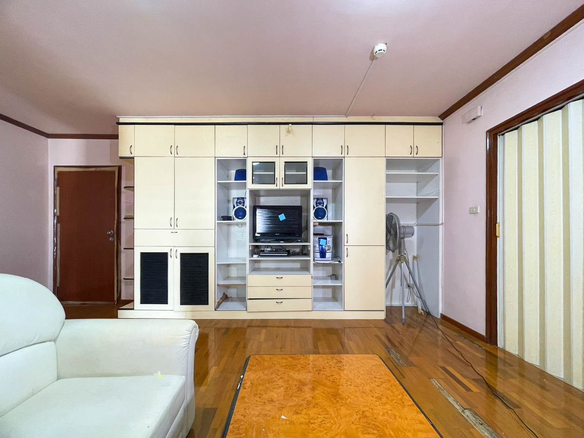 For SaleCondoRama3 (Riverside),Satupadit : River View Condo for Sale As-Is at SV City Rama 3, 2Br 1Ba  74.25 SQM