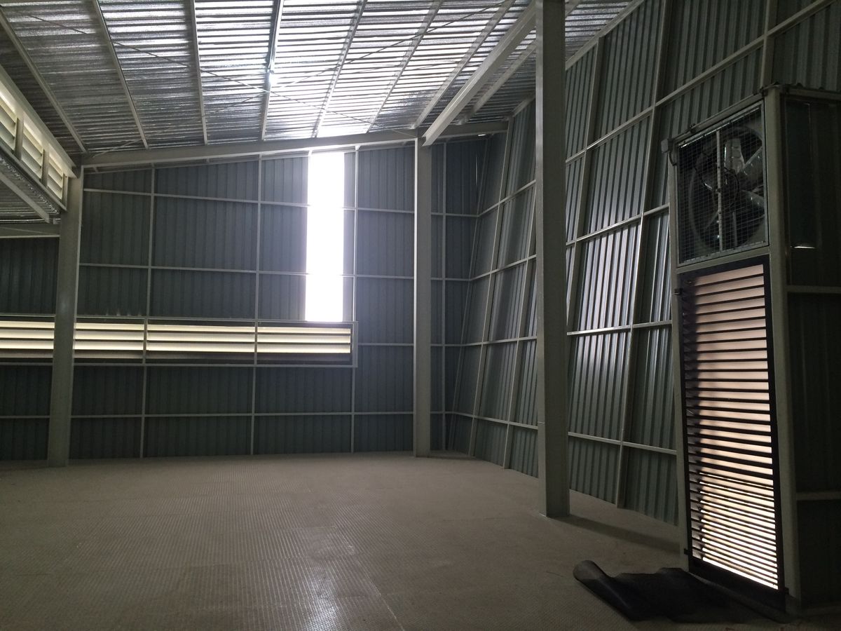 For RentWarehouseChaengwatana, Muangthong : Rent warehouses in the area of ​​1,000 sqm. Soi Ngamwongwan 19, convenient to travel near Pantip Ngamwongwan.