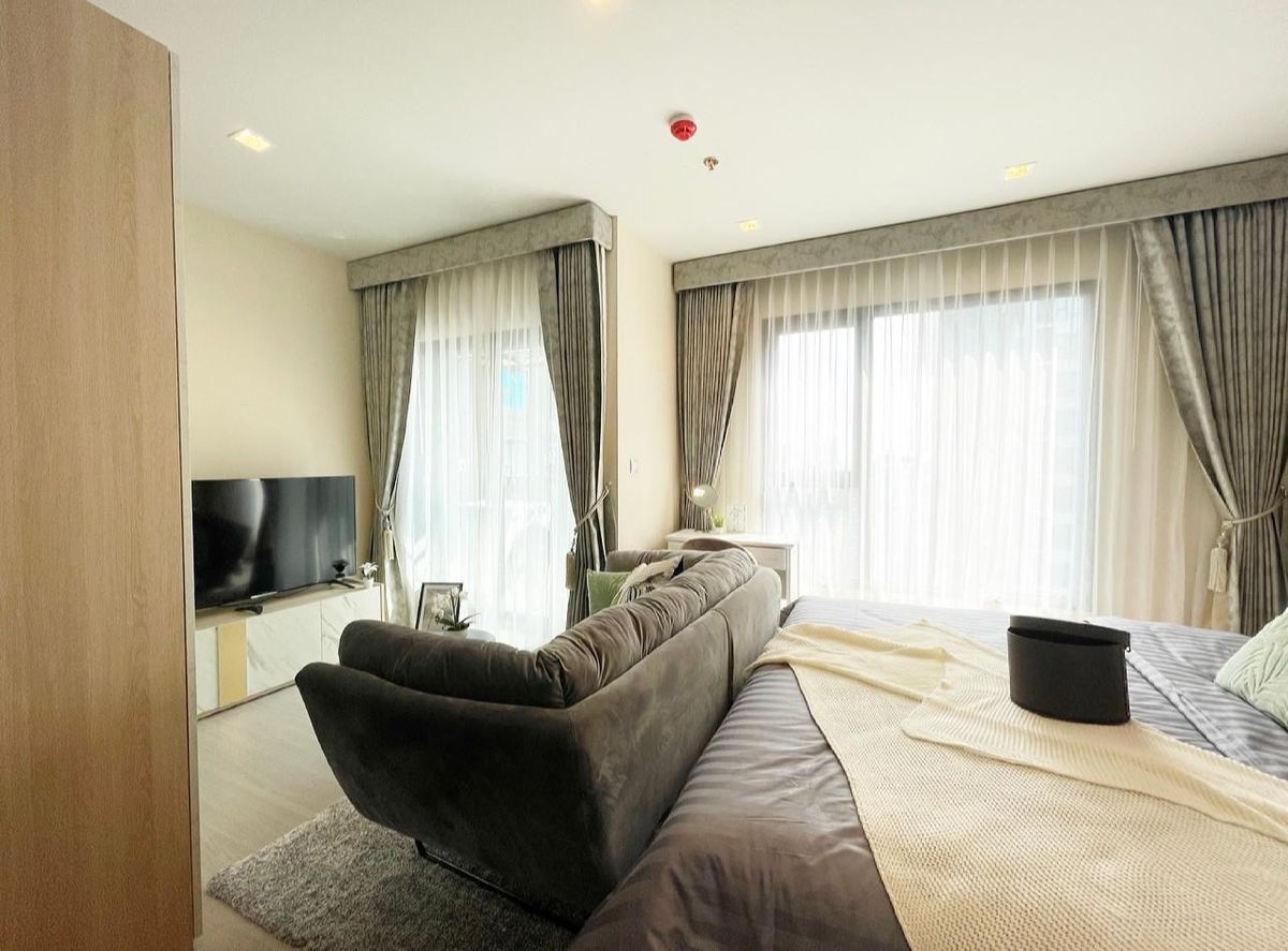 ขายคอนโดพระราม 9 เพชรบุรีตัดใหม่ RCA : Foreigner Quota ขายพร้อมผู้เช่า Life Asoke Rama 9 ราคา 3,490,000 บาท [SHN00145]