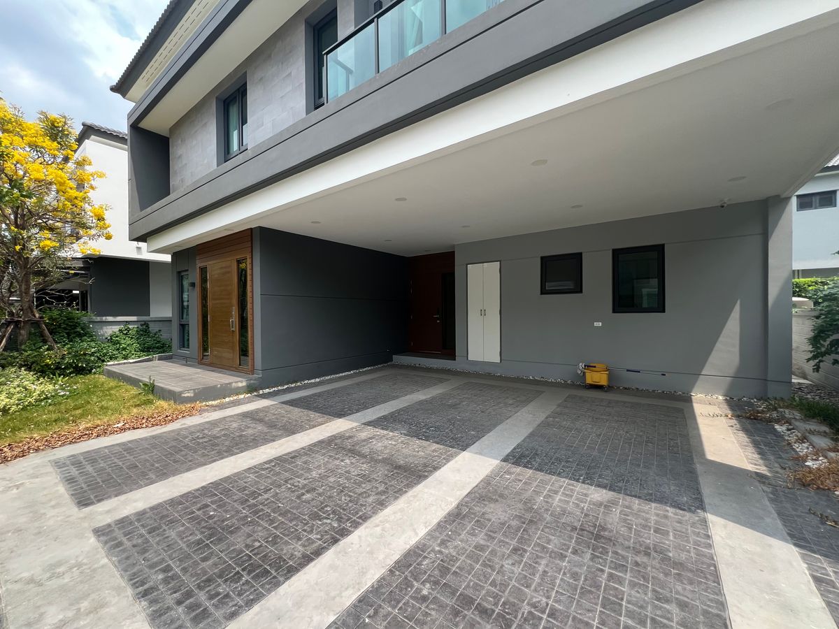 ขายบ้านลาดกระบัง สุวรรณภูมิ : บ้าน 4 ห้องนอน อ่อนนุช ใกล้รถไฟฟ้า 