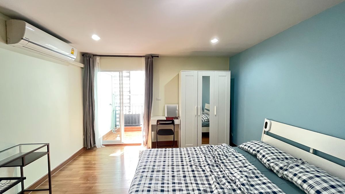 For RentCondoRama5, Ratchapruek, Bangkruai : Condo Regent Home 25 Tiwanon MRT Ministry of Public Health 200 m.