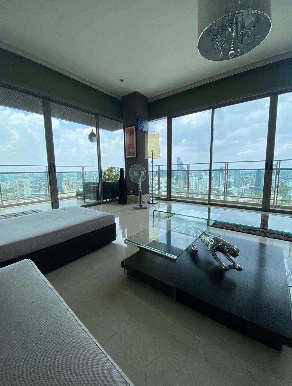ให้เช่าคอนโดสุขุมวิท อโศก ทองหล่อ : 𝐅𝐨𝐫 𝐑𝐞𝐧𝐭 : The Madison Condominium Sukhumvit 41 4Bed4Bath 330sqm 250k Call:0635925888
