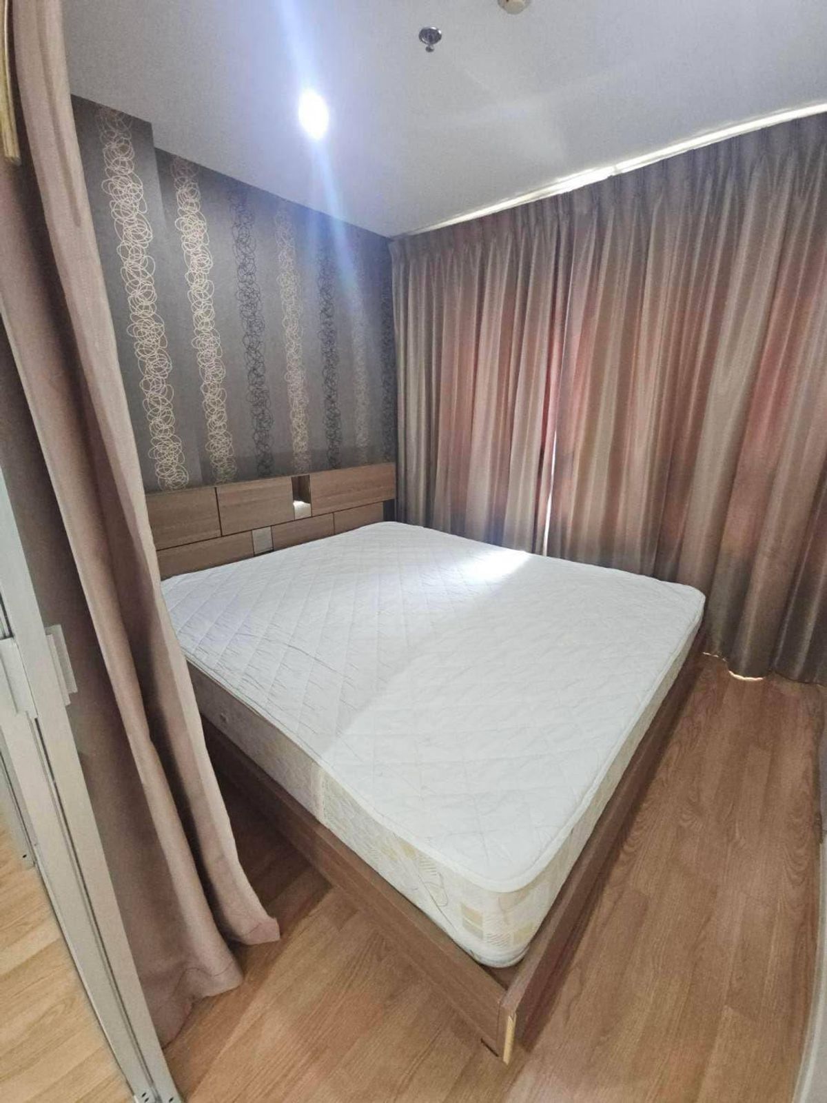 ขายคอนโดเสรีไทย-นิด้า : ((ขายถูกที่สุด 26 ตร.ม. 1.49 ลบ.)) Condo  Lumpini ville รามคำแหง 60/2 lLumpini Ville Ramkhamhaeng 60/2