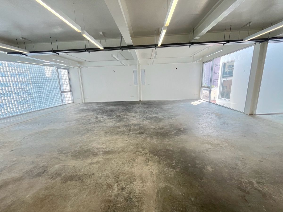 ขายโฮมออฟฟิศรัชดา ห้วยขวาง : 📢👇 ขายพร้อมผู้เช่า Yield 6.6%ต่อปี สัญญาเช่า 5 ปี รับค่าเช่า 250k สิ้นสุด มีนาคม 2573 อาคารสูง 4.5 ชั้น มีชั้นลอย และดาดฟ้า รองรับการติดตั้งลิฟต์โดยสาร ใกล้ The Street รัชดา