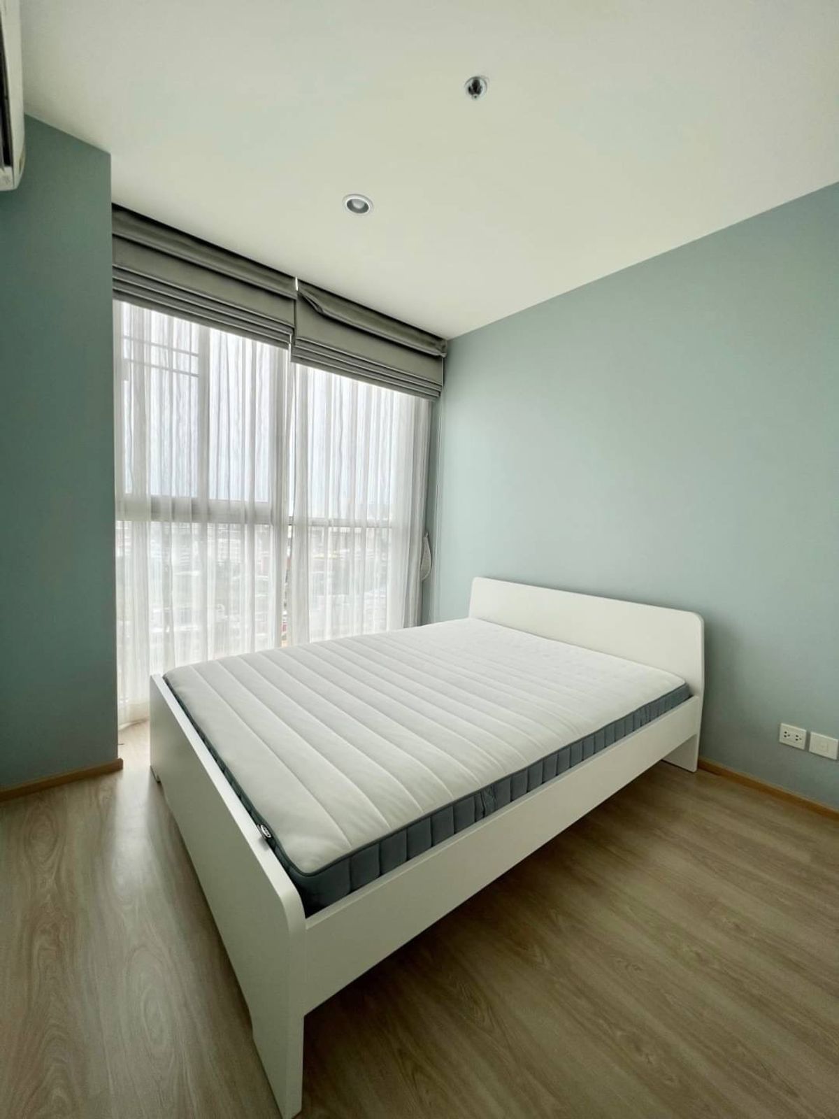 For RentCondoRatchadapisek, Huaikwang, Suttisan : Condo for rent: Noble Rivol, Ratchada 1 1 bedroom, full of fir +digital gates Attached to MRT Cultural Center (Noble Revolve Ratchada1)