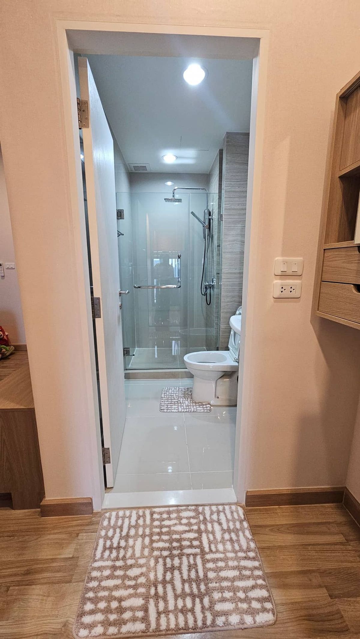 ให้เช่าคอนโดบางนา แบริ่ง ลาซาล : ให้เช่า ✨ Niche Mono Sukhumvit - Bearing ✨ เฟอร์นิเจอร์ และ เครื่องใช้ไฟฟ้าครบ ใกล้ BTS แบริ่ง