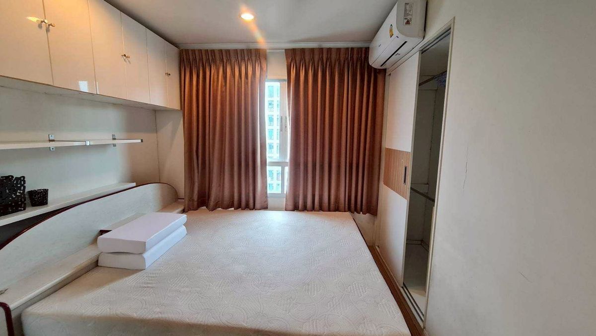 For RentCondoPinklao, Charansanitwong : 🔥 Rent a large room 36 sqm. Lumpini Park Pinklao 🔥
