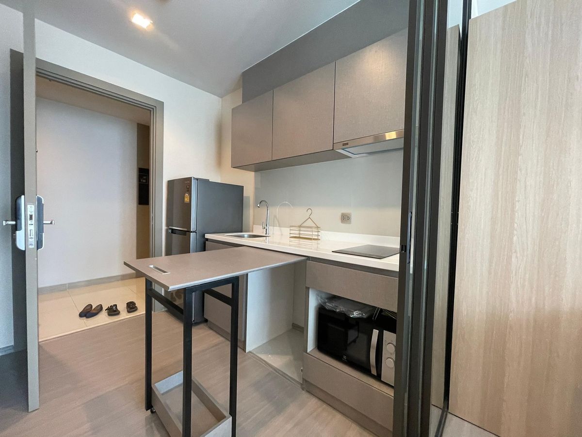 ขายคอนโดพระราม 9 เพชรบุรีตัดใหม่ RCA : Foreigner Quota ขายพร้อมผู้เช่า Life Asoke Rama 9 ราคา 3,490,000 บาท [SHN00145]