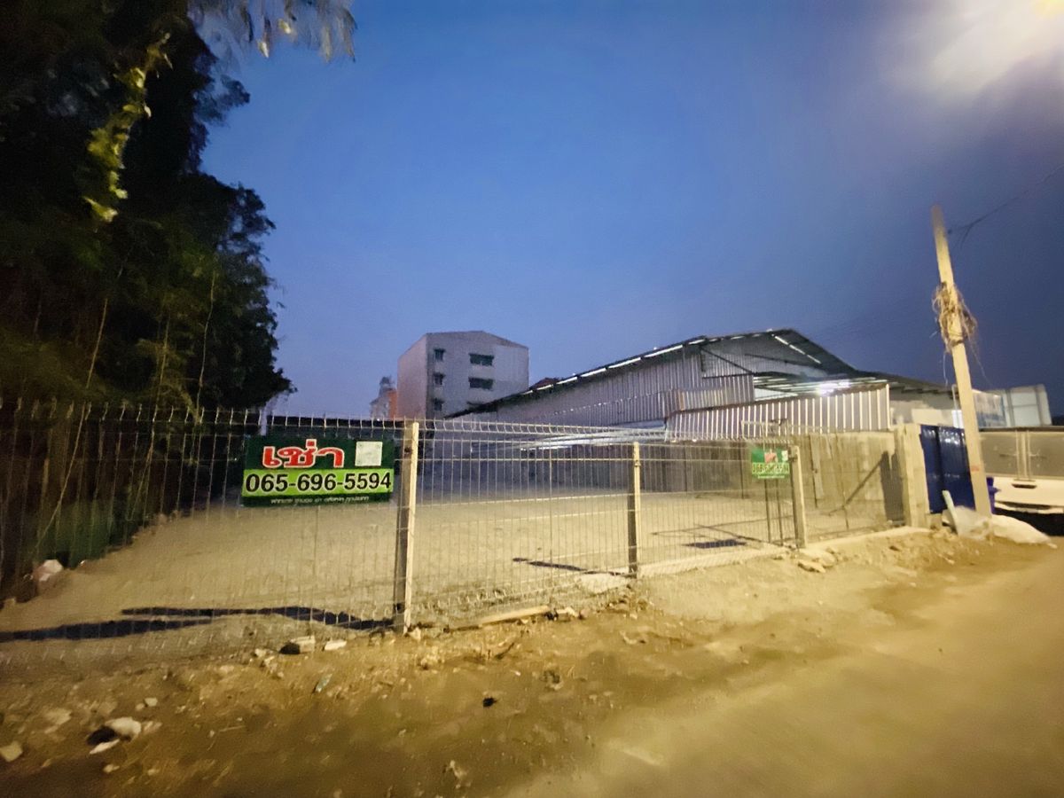 ให้เช่าที่ดินบางนา แบริ่ง ลาซาล : ซอยแบริ่ง68 ที่ดิน 151 ตรว. หน้ากว้าง 15 ม ลึก 40 ม. ซอย แบริ่ง68