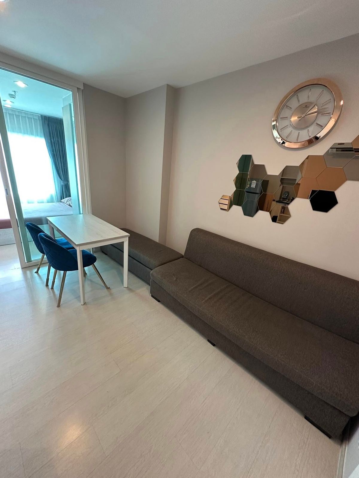 For RentCondoSamut Prakan,Samrong : 🔥 Beautiful room! Ready to stay 1 April | Ready to Move in Apr 1 | 4 月 1日可入住 🔥 🔥 Aspire Erawan Tower B (next to the Erawan BTS) 📍 Floor 29 | 35 sq.m. | 1 Bedroom Plus 💰 11,000 baht/month