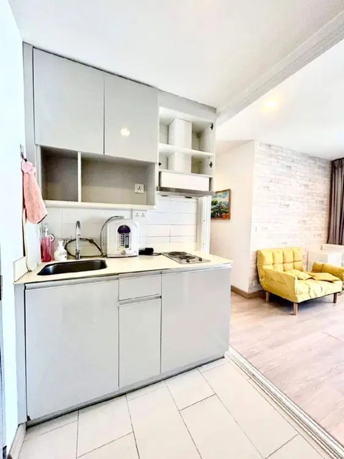 ให้เช่าคอนโดราชเทวี พญาไท : Mobi Phayathai 52 sq.m.Please add LINE ID @806qphgn o8415o5483