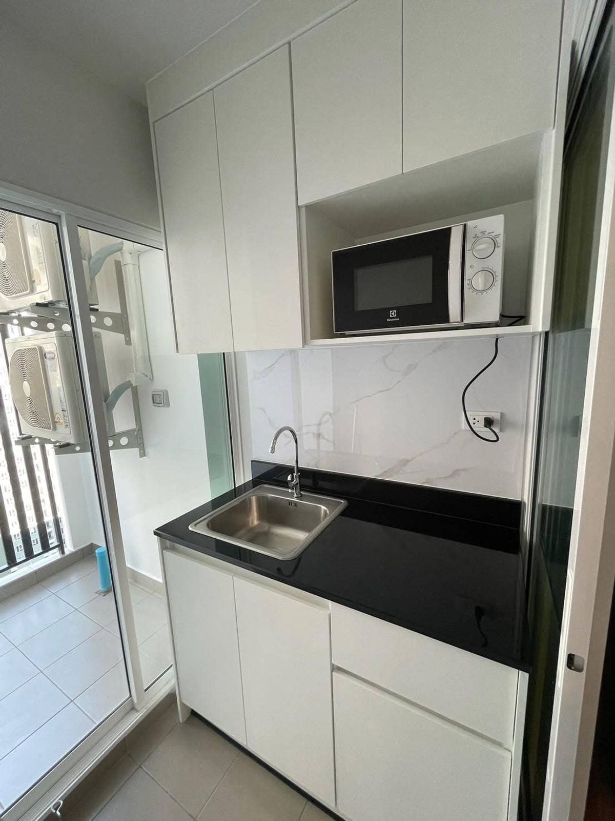 ให้เช่าคอนโดบางนา แบริ่ง ลาซาล : ให้เช่า 🔥 Regent home bangna 🔥 เฟอร์นิเจอร์ และ เครื่องใช้ไฟฟ้าครบ ใกล้ BTS บางนา