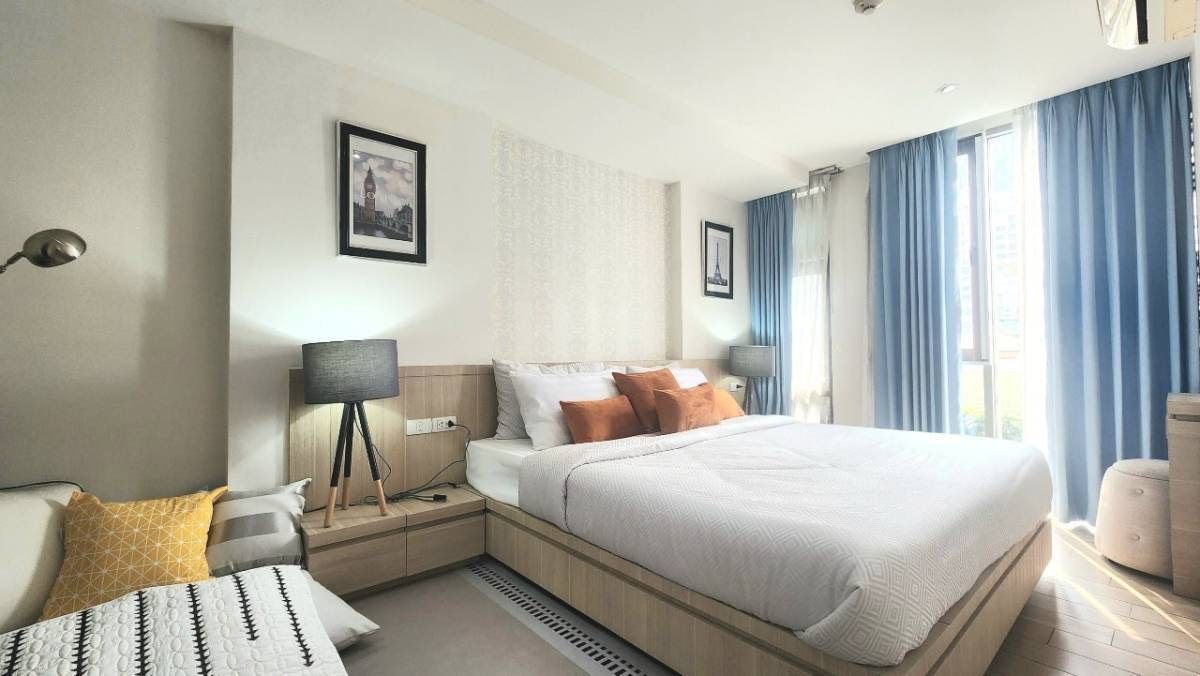 For SaleCondoSilom, Saladaeng, Bangrak : A8240368 Condo for sale Klass Silom (Class Silom) Size 66 sqm.