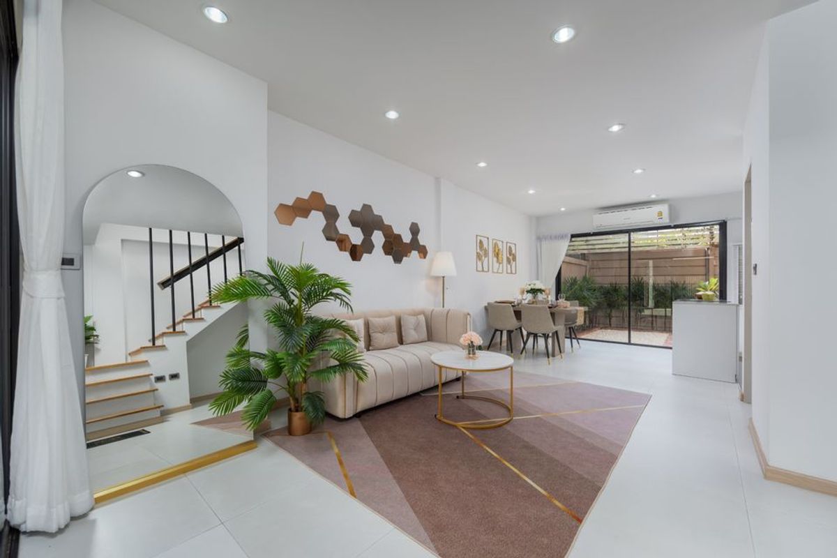 For RentTownhomeChaengwatana, Muangthong : 3.5-storey townhouse, next to Nichada Thani, very beautiful, 3 bedrooms, 3 bathrooms, Samakkhi Road