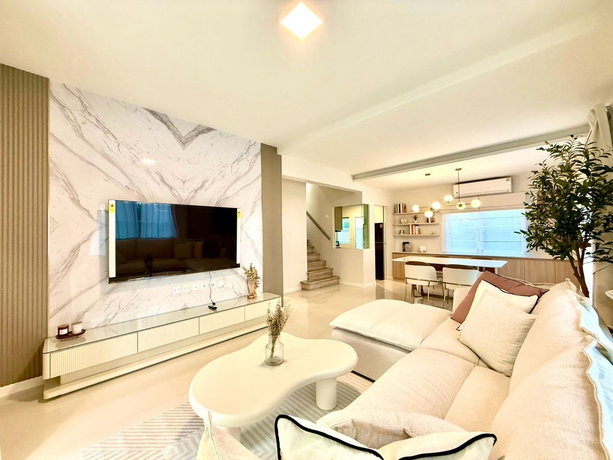 ให้เช่าบ้านบางนา แบริ่ง ลาซาล : 🏡ให้เช่าบ้านเดี่ยว  Villaggio 3 ศรีนครินทร์ - บางนา   (ST-02) ใกล้ Mega Bangna