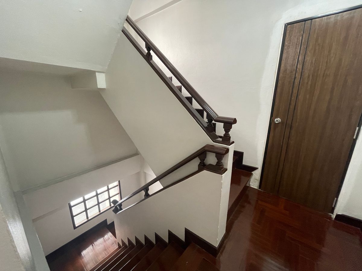 For SaleTownhomeSukhumvit, Asoke, Thonglor : 4 -story townhome for sale, Sukhumvit 101, near BTS Punnawithi