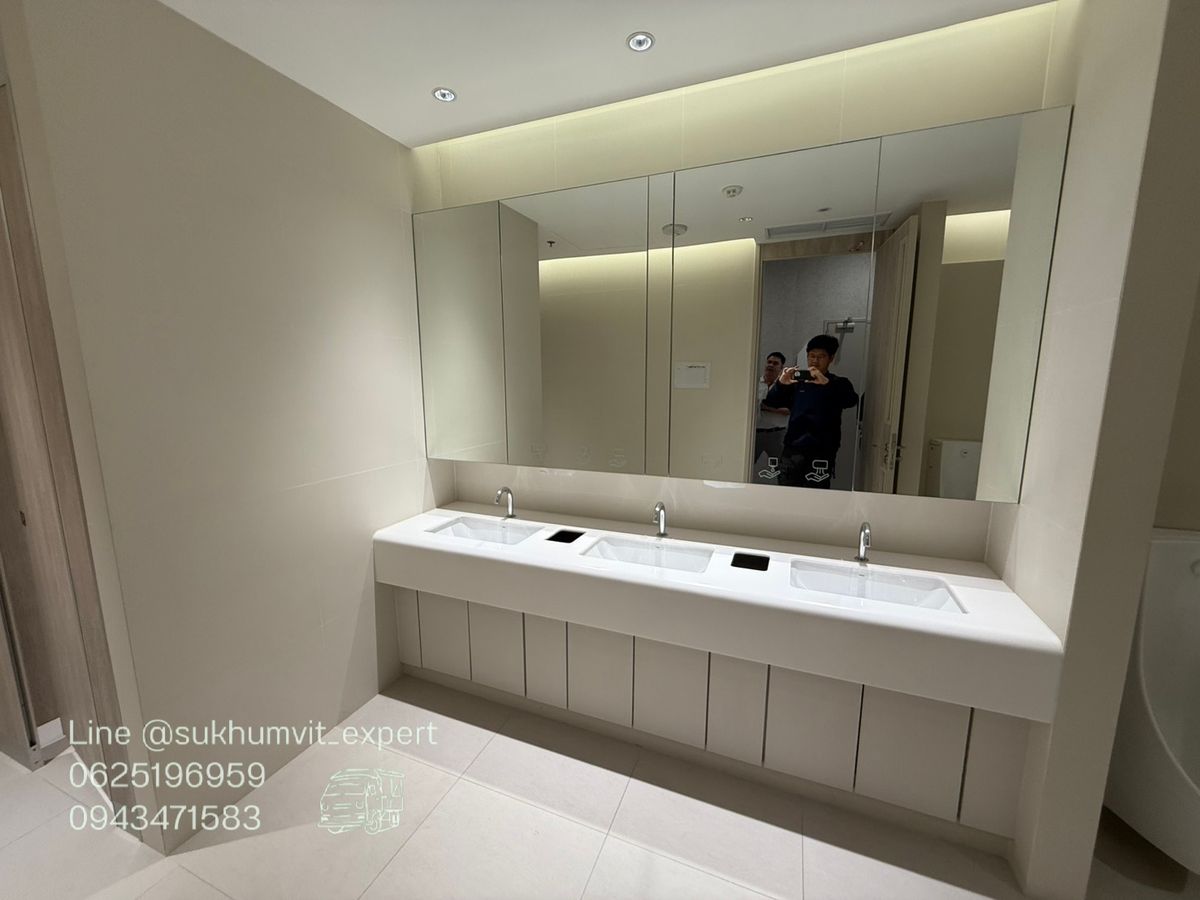 ให้เช่าสำนักงานนานา : (Bts นานา) ให้เช่า ออฟฟิศ โมเดิรน 1,693 ตารางเมตร (เหมา floor) ราคา 950 บาท/ตารางเมตร