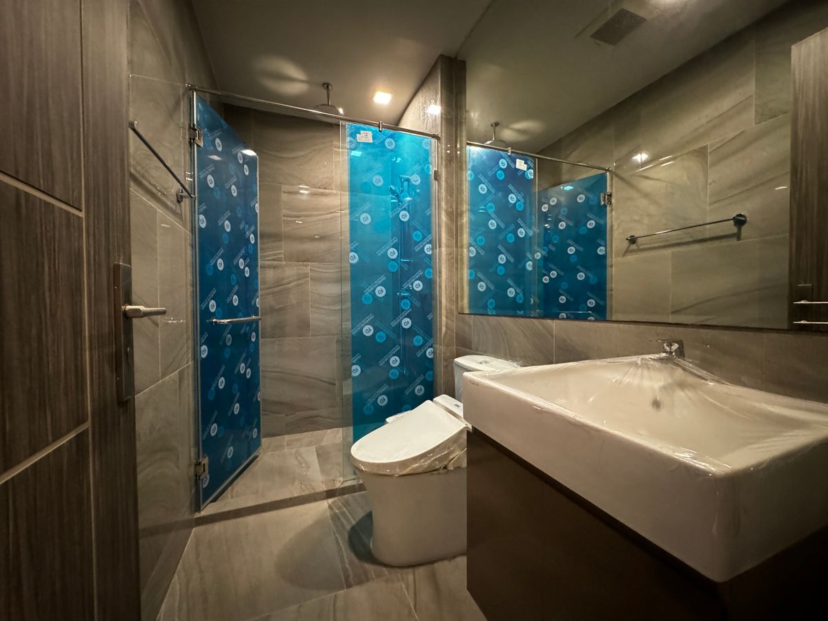 ขายคอนโดอารีย์ อนุสาวรีย์ : ขายด่วน Ideo Q Victory ติด BTS อนุสาวรีย์ 2 นอน 2 น้ำ 60.39 ตร.ม. ห้องใหม่ ไม่เคยใช้งาน ราคาดีที่สุด เท่ากับตอน Presale …!!!