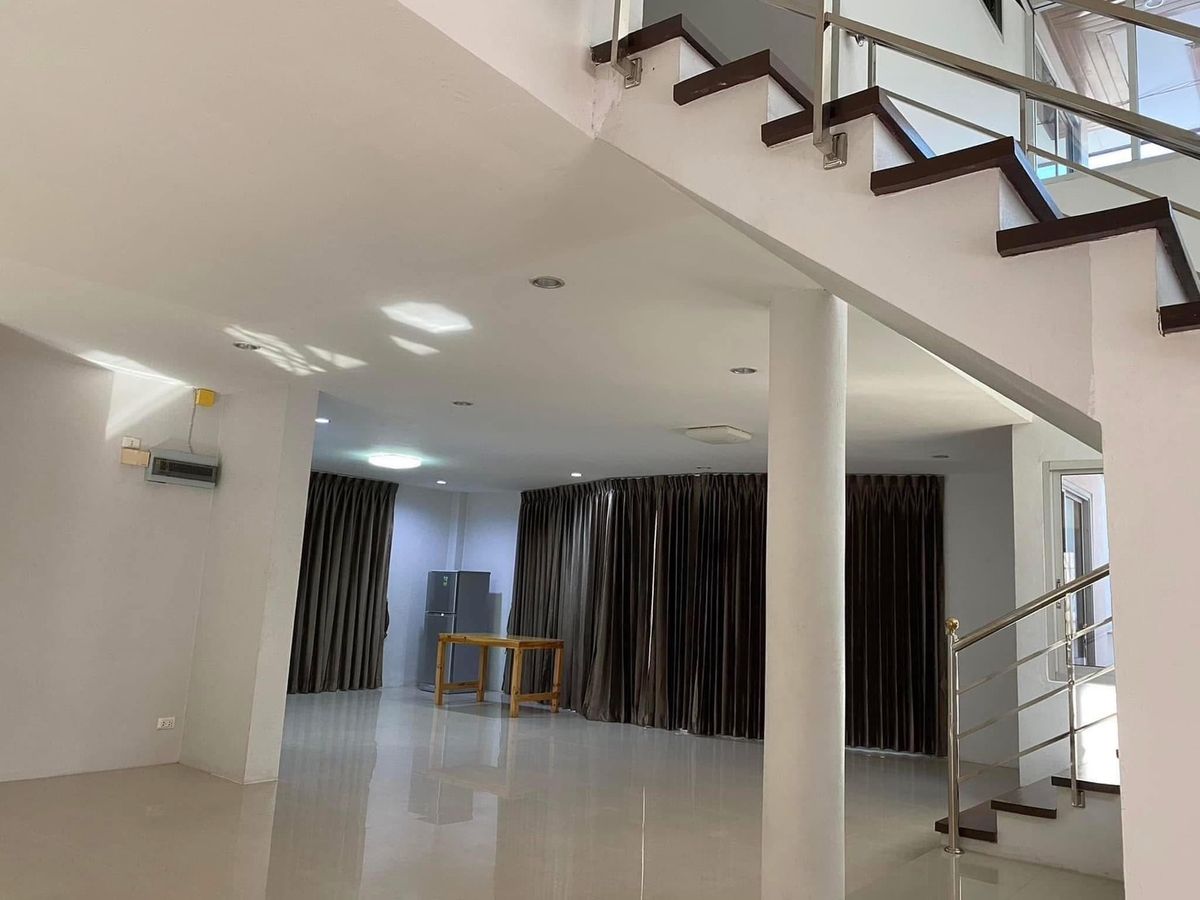 ให้เช่าบ้านอ่อนนุช อุดมสุข : M945 For rent 2-storey single house Arena Garden Onnut 44