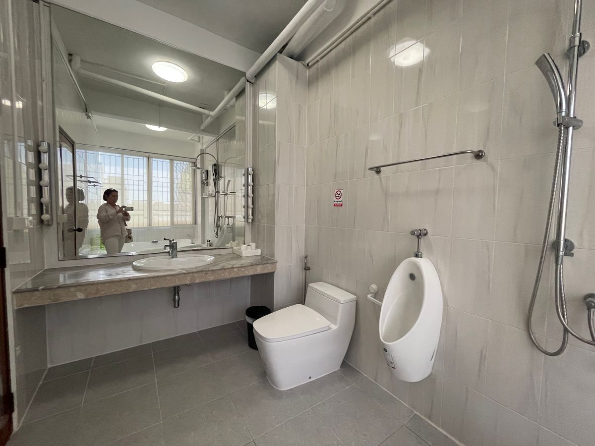 For SaleTownhomeSukhumvit, Asoke, Thonglor : 4 -story townhome for sale, Sukhumvit 101, near BTS Punnawithi