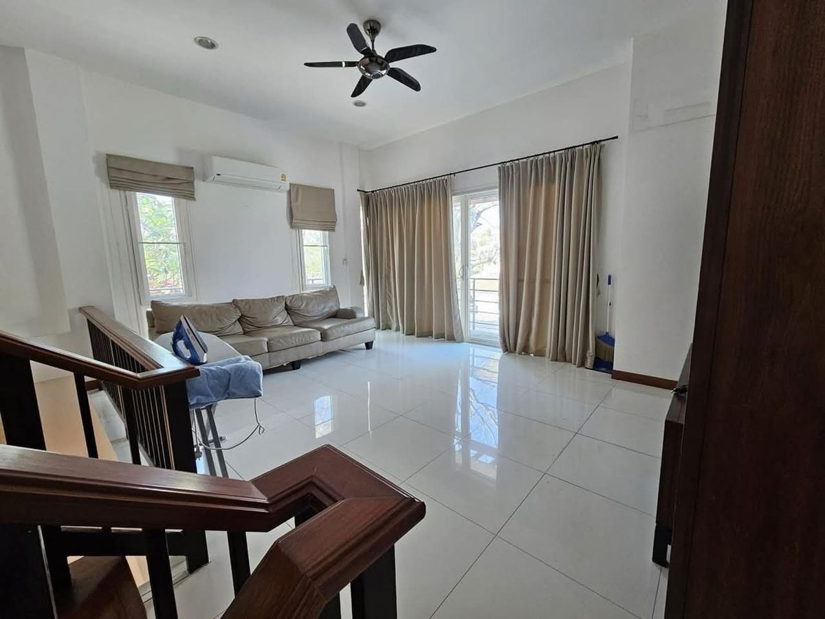 For RentTownhomePattanakan, Srinakarin : Rent a townhome Plus City Park Sri Nakarin-Suan Luang