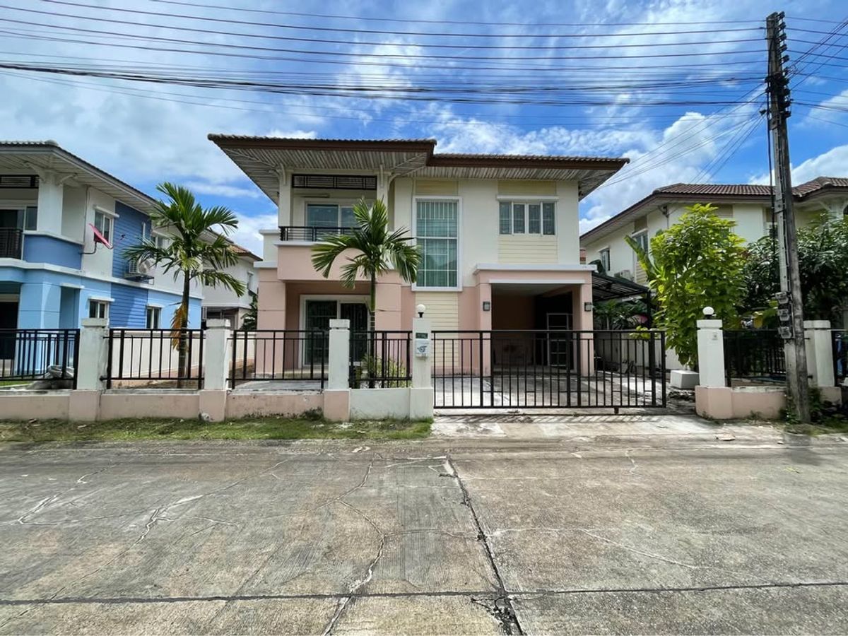 ให้เช่าทาวน์โฮมปทุมธานี รังสิต ธรรมศาสตร์ : ให้เช่าบ้านเดี่ยว 50 ตร.ว. ใกล้ถนนใหญ่ เดินได้มาถนนหลักได้เลย เดินทางสะดวก