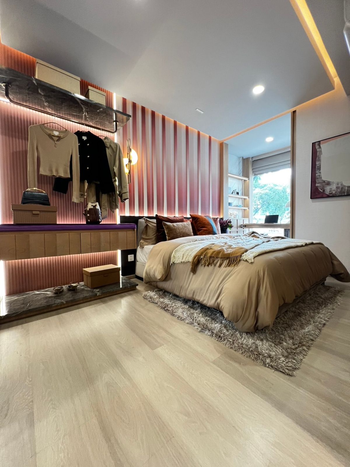 ขายคอนโดสาทร นราธิวาส : 35 ตร.ม.< Life Sathorn Narathiwas 22 >< 4,370,000 >ติดต่อ NC(BC) TEL.0875576479