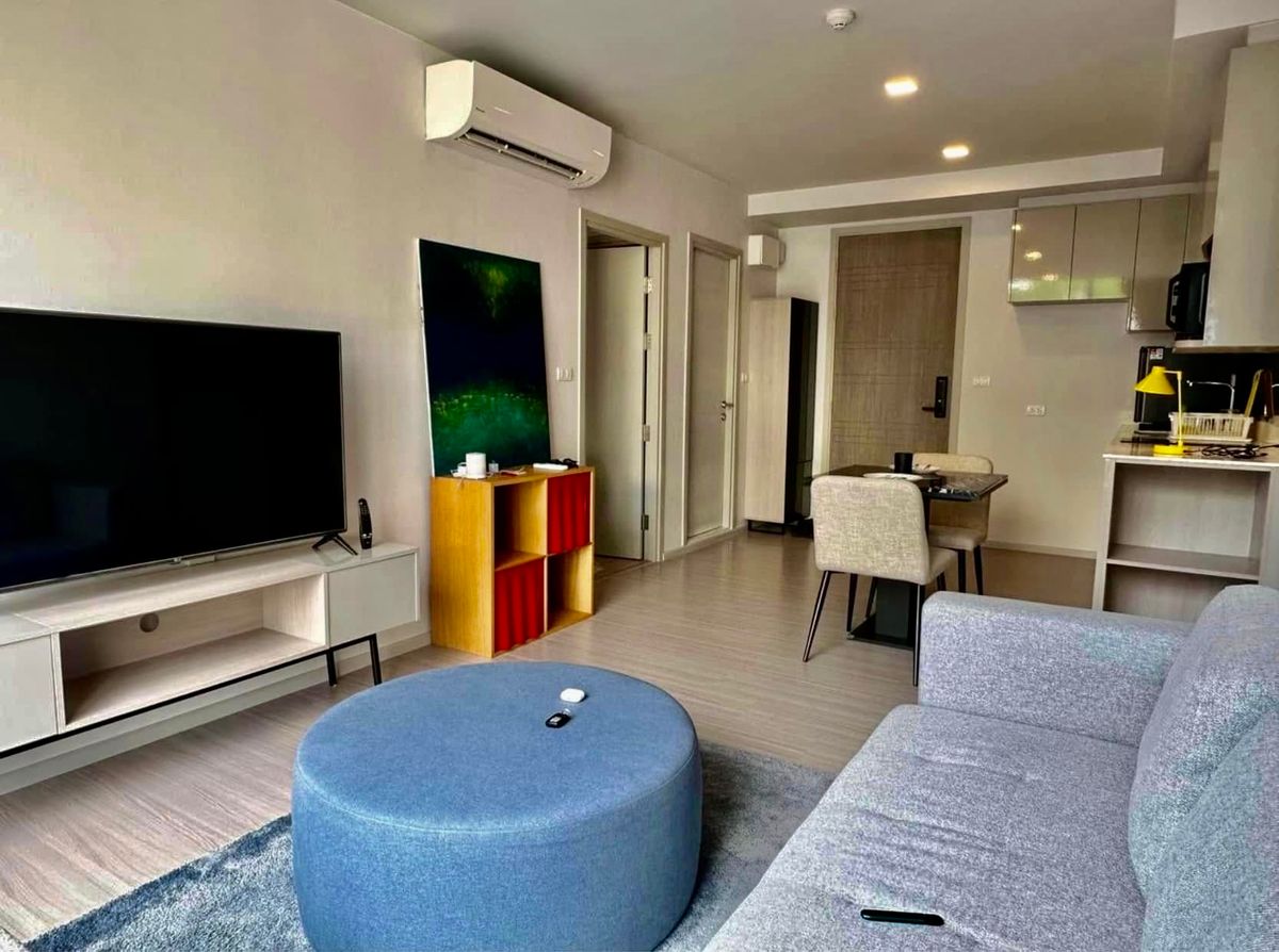 ขายคอนโดสุขุมวิท อโศก ทองหล่อ : 🔥 Urgent Sale! Special Price | Quintara Treehaus Sukhumvit 42 🏡 New 1-Bedroom Plus Unit | Pool View | 5-Min Walk to BTS Ekkamai