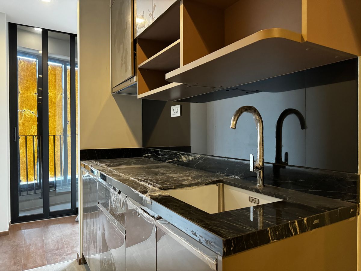 ขายคอนโดอารีย์ อนุสาวรีย์ : ขายด่วน Ideo Q Victory ติด BTS อนุสาวรีย์ 2 นอน 2 น้ำ 60.39 ตร.ม. ห้องใหม่ ไม่เคยใช้งาน ราคาดีที่สุด เท่ากับตอน Presale …!!!