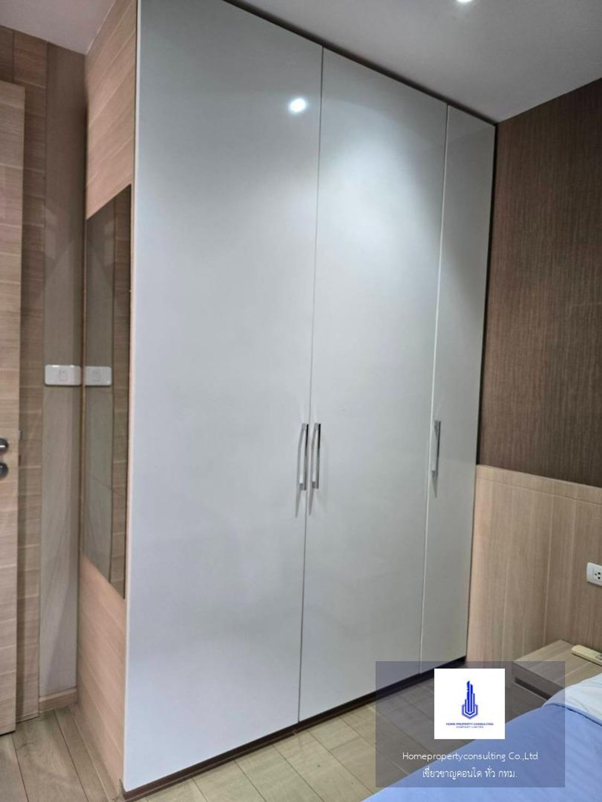 For SaleCondoSilom, Saladaeng, Bangrak : Condo for sale, Silom Class, near BTS Chong Nonsi, interested in negotiating @condobkk (with @) Code H32964