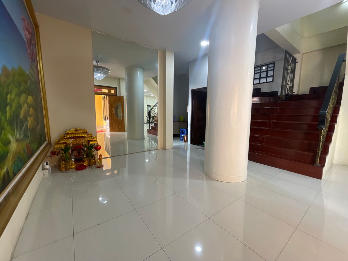 For SaleTownhomeSukhumvit, Asoke, Thonglor : 4 -story townhome for sale, Sukhumvit 101, near BTS Punnawithi