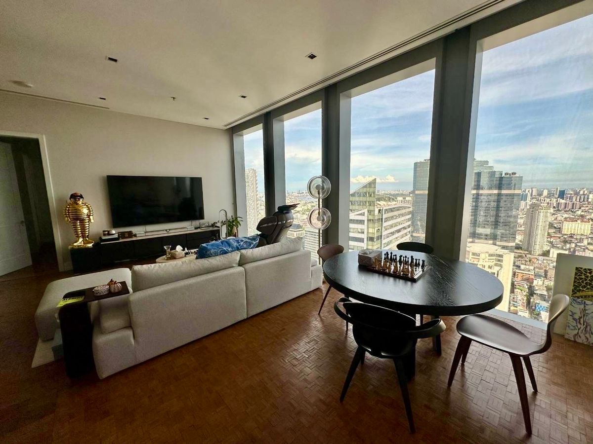 For SaleCondoSathorn, Narathiwat : Sell with tenant til March 27
2 Bedroom Luxury Condo for Rent and Sale at The Ritz-Carlton Residences Bangkok near BTS Chong Nonsi