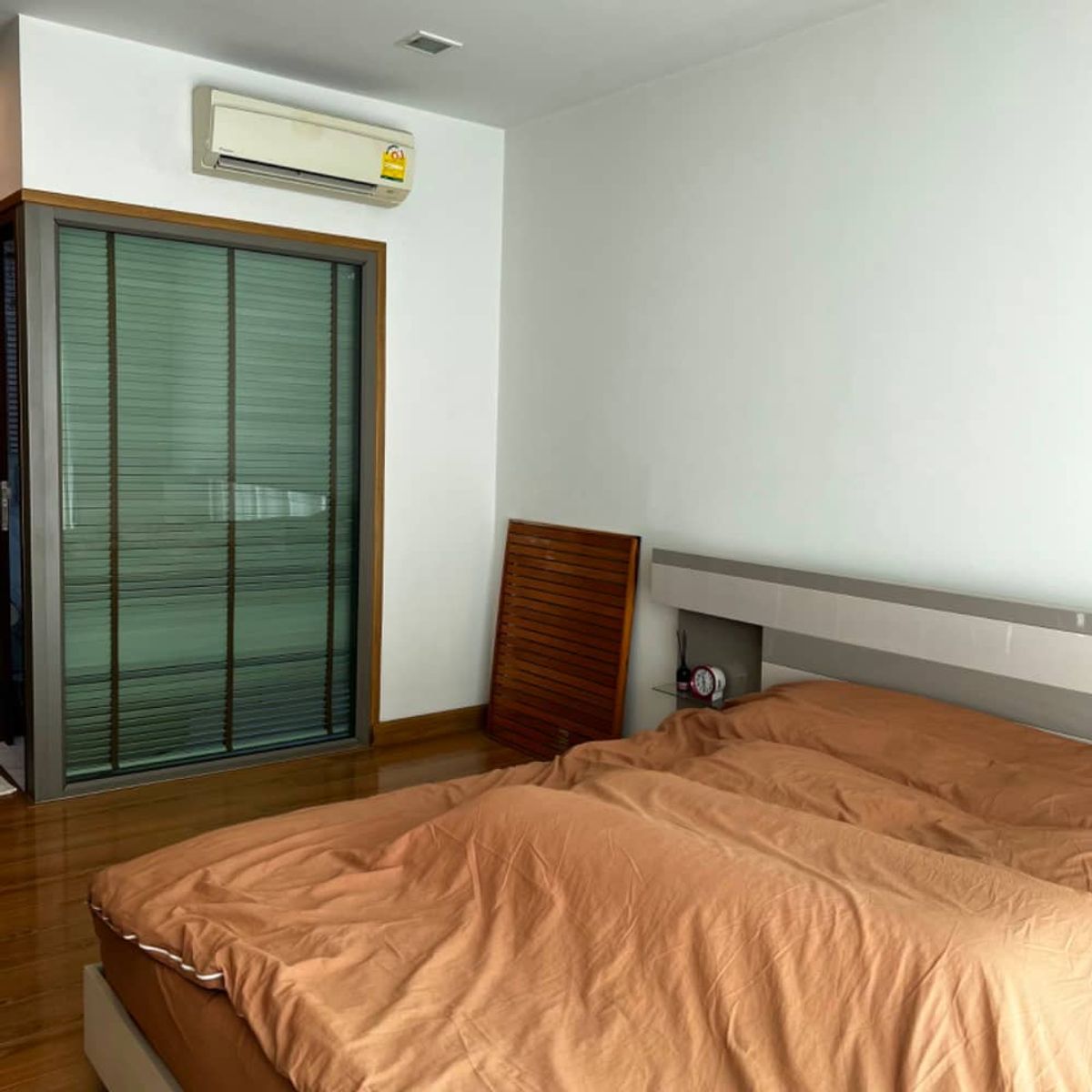 ขายคอนโดสาทร นราธิวาส : ขายด่วน ✨ Quad Sathon ✨ เดินทางสะดวก ใกล้ BTS ช่องนนทรี 300 m (PS65774)