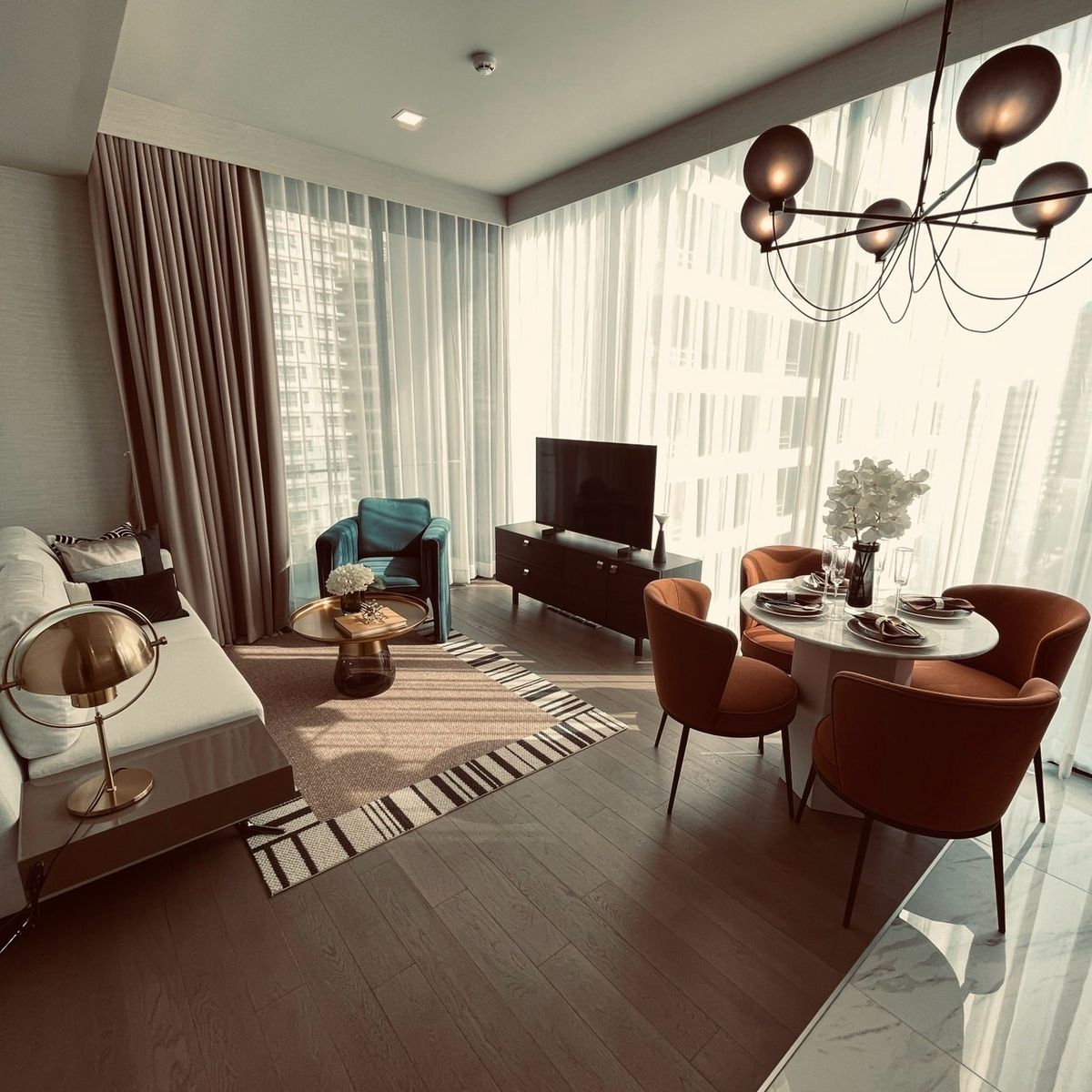 ให้เช่าคอนโดสุขุมวิท อโศก ทองหล่อ : LTHC12173 – Celes Asoke FOR RENT Size 70.08 sqm. 2 beds 2 baths Near BTS Asok Station ONLY 70K/Month