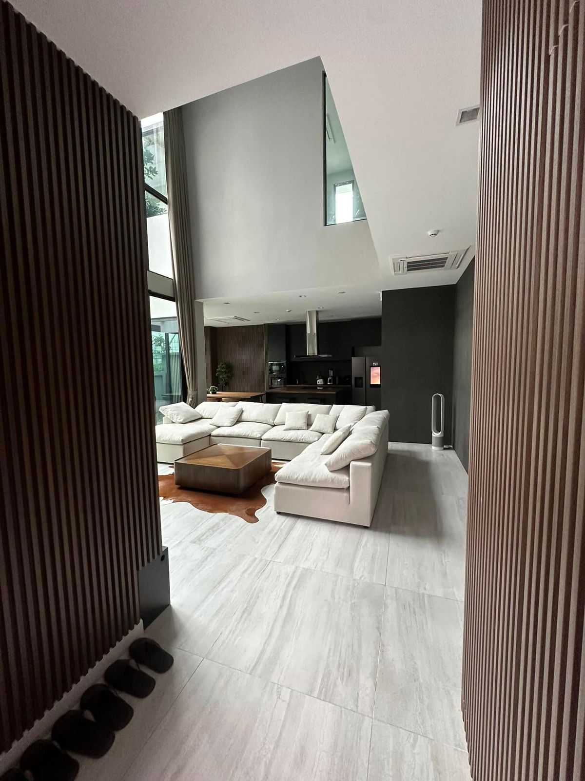 For RentHousePattanakan, Srinakarin : For rent 2-storey house, 4 bedrooms, The Gentry Cultivar Rama 9 project [HV250104]