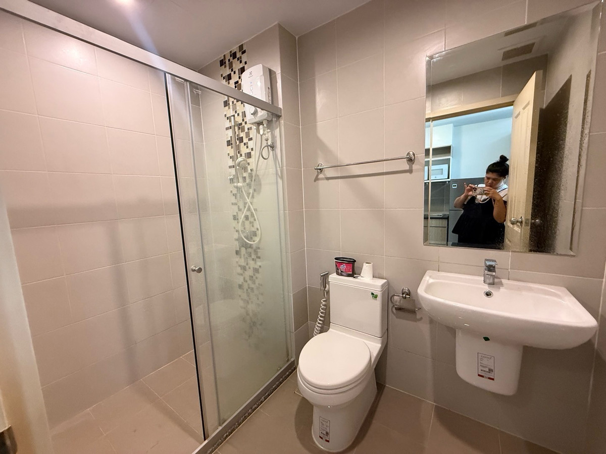 For SaleCondoRama9, Petchburi, RCA : Condo Supalai Vernda Rama 9 💰 Sell with tenants 💰 Studio room, 11th floor, near the Srirat Expressway - MRT Rama 9