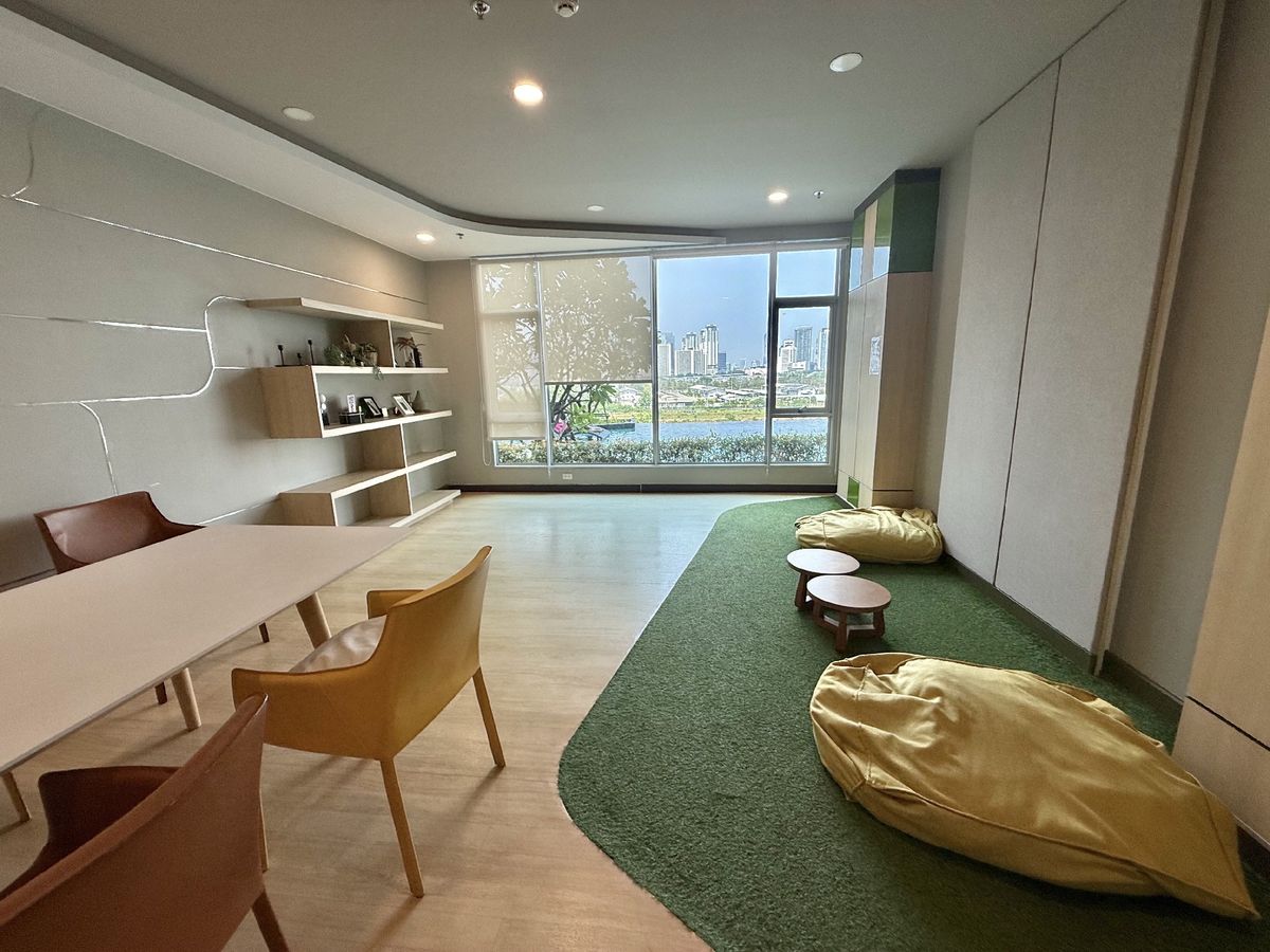 For SaleCondoRama9, Petchburi, RCA : Condo Supalai Vernda Rama 9 💰 Sell with tenants 💰 Studio room, 11th floor, near the Srirat Expressway - MRT Rama 9