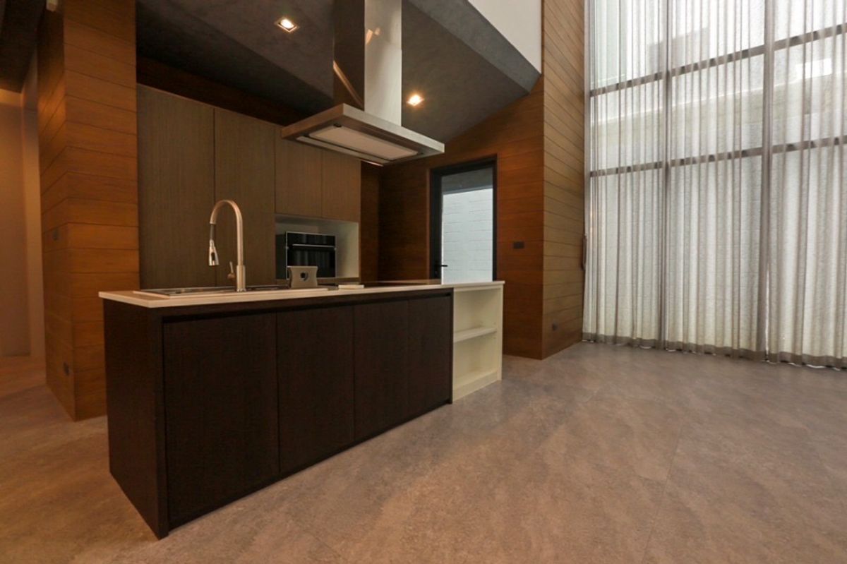 For SaleHouseBang Sue, Wong Sawang, Tao Pun : 📢👇 บ้านเดี่ยว สร้างใหม่ 3 ชั้น พร้อมลิฟท์ และ สระว่ายน้ำเกลือ ในบ้าน สไตล์โมเดิร์น อยู่ในแหล่งชุมชน เดินทางสะดวกหลายเส้นทาง