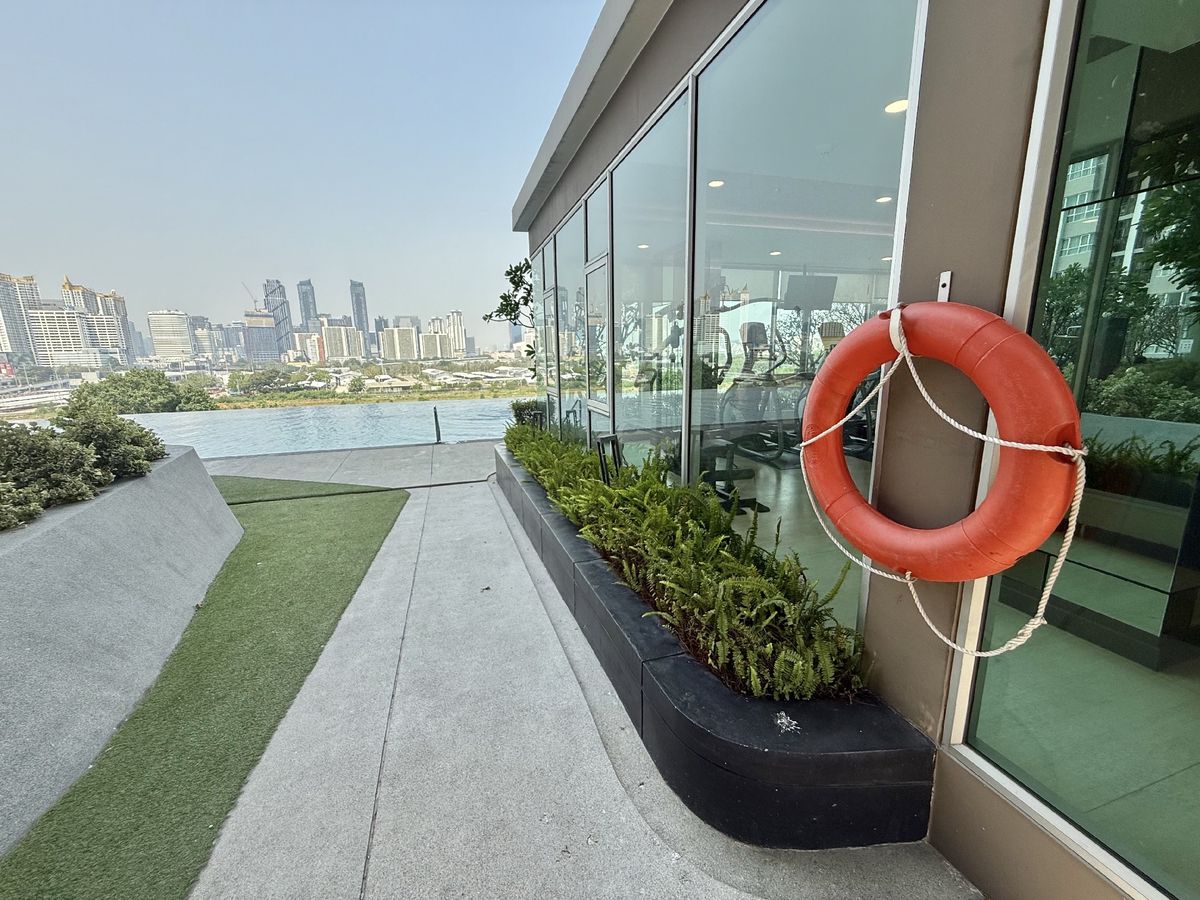 For SaleCondoRama9, Petchburi, RCA : Condo Supalai Vernda Rama 9 💰 Sell with tenants 💰 Studio room, 11th floor, near the Srirat Expressway - MRT Rama 9