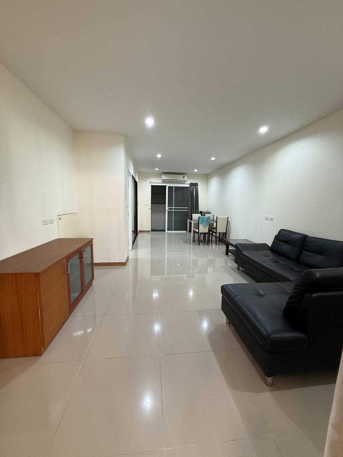 ให้เช่าทาวน์โฮมพัฒนาการ ศรีนครินทร์ : M1114 For Rent Villete City Pattanakarn 38
