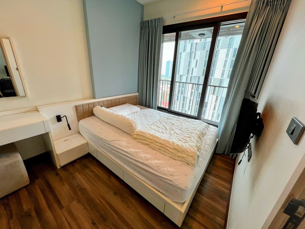 ขายคอนโดอ่อนนุช อุดมสุข : ***พร้อมเข้าอยู่ 35 ตรม ชั้น16 Fully Furnished สภาพดีมาก ถ้าปล่อยเช่าได้ ***ยิวสุทธิประมาณ 5% *** 