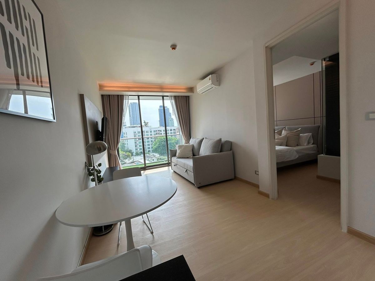 For RentCondoSukhumvit, Asoke, Thonglor : 1 bedroom condo for rent VIA 49 🔥 Near BTS Thonglor 🔥