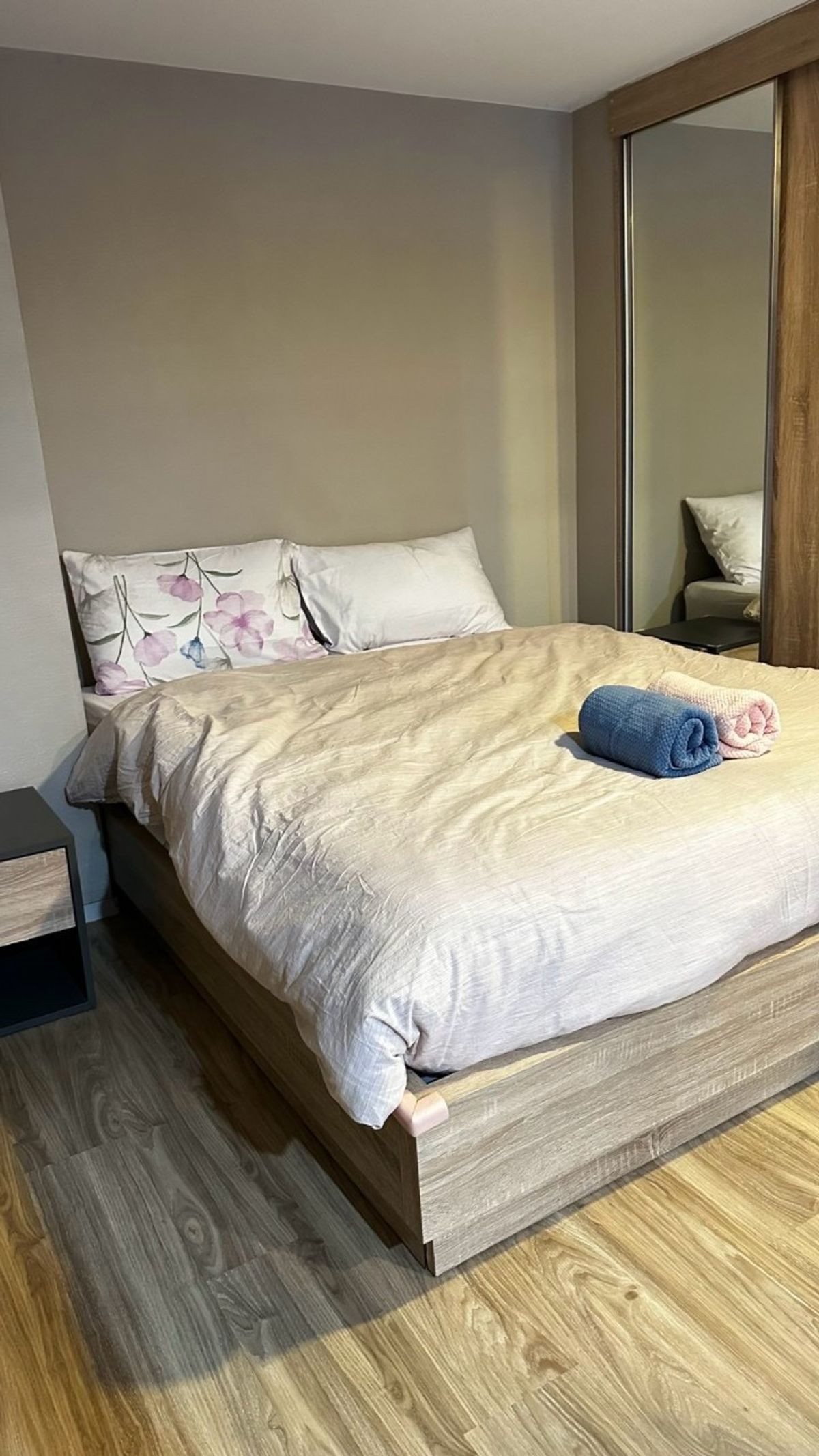 ให้เช่าคอนโดสาทร นราธิวาส : ห้องสวยทำเลดี๊ดี  ให้เช่า Duplex 1 ห้องนอน โครงการ Blossom สาทร ใจกลางเมือง 