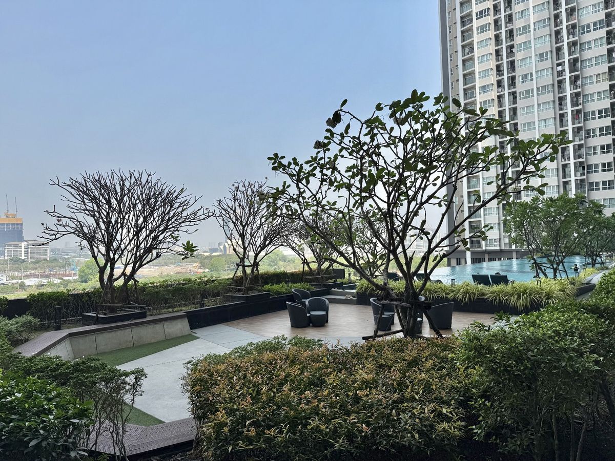 For SaleCondoRama9, Petchburi, RCA : Condo Supalai Vernda Rama 9 💰 Sell with tenants 💰 Studio room, 11th floor, near the Srirat Expressway - MRT Rama 9