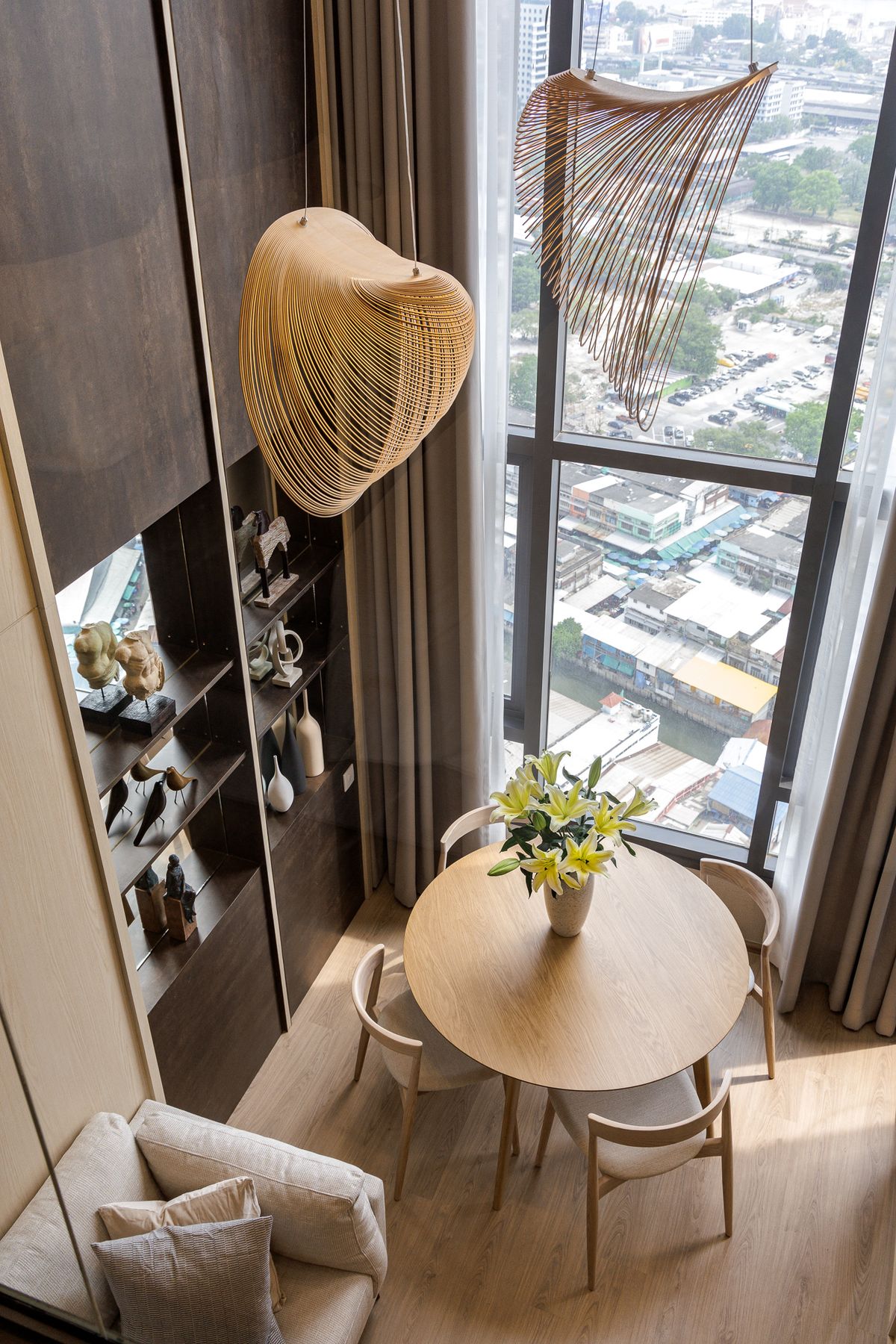 ให้เช่าคอนโดคลองเตย กล้วยน้ำไท : 🔥ให้เช่าด่วน🔥คอนโด  Life Rama 4 - Asoke ห้อง Vertiplex 2 bed 1 bath  ขนาด 52 ตร.ม. ชั้น 34 ห้องสวย ส่วนกลางจัดเต็ม ใกล้MRTศูนย์สิริกิติ์