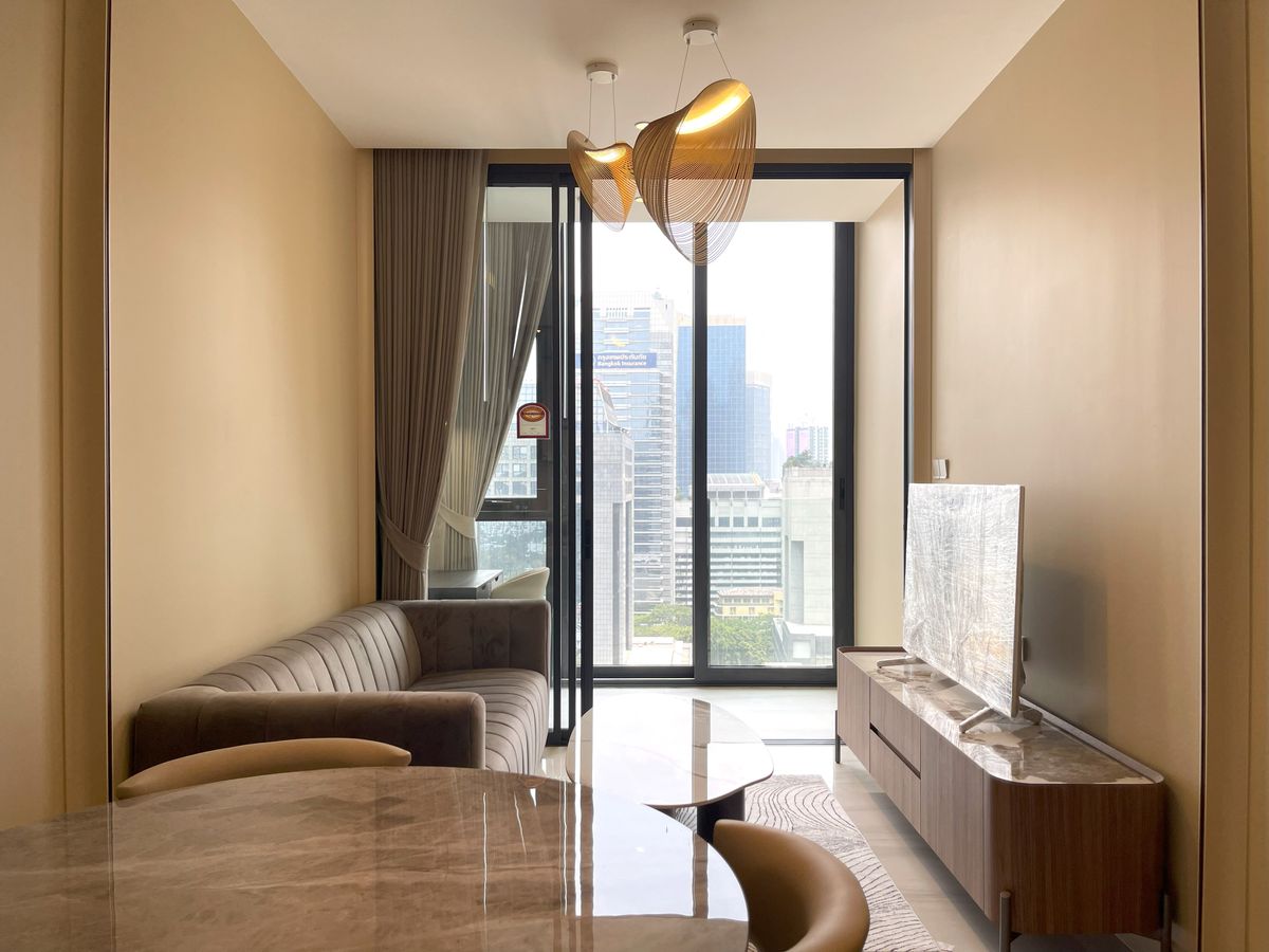 ให้เช่าคอนโดสาทร นราธิวาส : ให้เช่า ห้องใหม่ ศุภาลัย ไอคอน สาทร คอนโด (Supalai Icon Sathorn) ตั้งอยู่ใจกลางเมืองย่านสีลม-สาทร ริมถนนสาธร นราธิวาสฯ ใกล้ สาธรซอย3 (ซอย สวยพลู) 800 เมตร จาก MRT ลุมพินี  วิวดี ห้องใหม่ แต่งเต็ม ไม่เคยเข้าอยู่