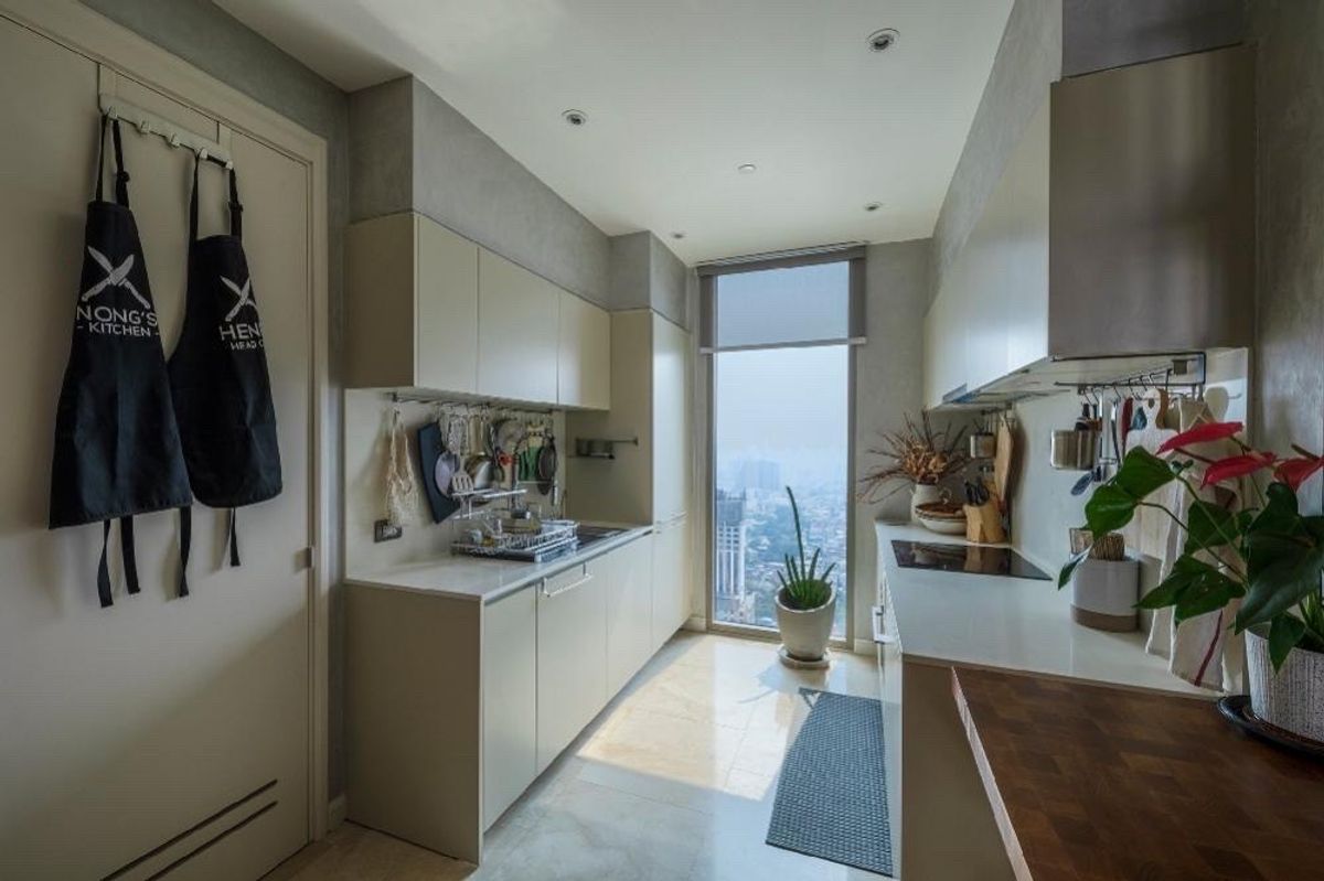 For SaleCondoWongwianyai, Charoennakor : 📢👇 Luxury condo by the river at Magnolia Waterfront Residences , located beside Bangkok landmark Icon Siam,  river view at the balcony, modern desire, enjoy fireworks in every occasion, fully furnished, ready to move in