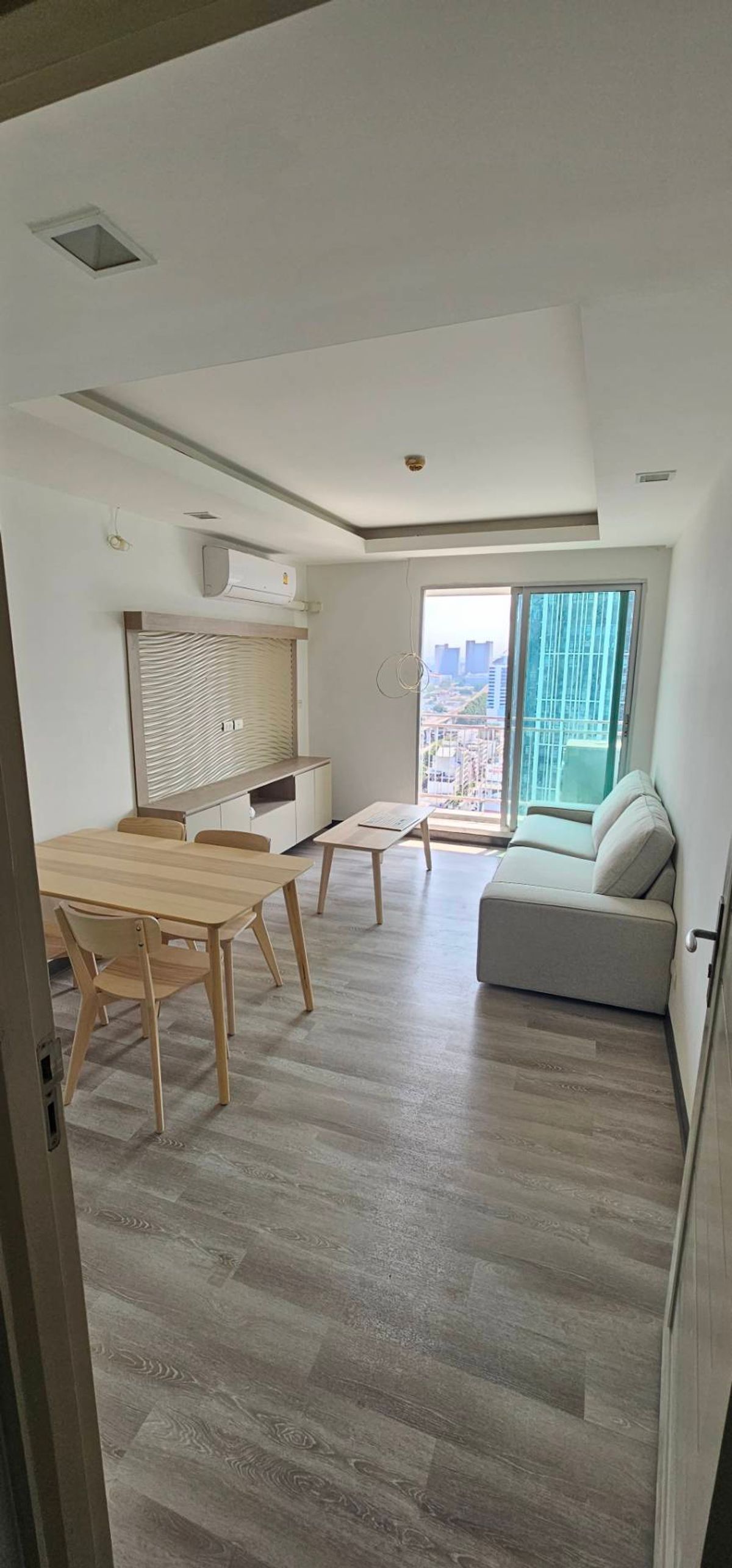 ขายคอนโดพระราม 9 เพชรบุรีตัดใหม่ RCA : Thru Thonglor / 2 Bedrooms (FOR SALE), ทรู ทองหล่อ / 2 ห้องนอน (ขาย) F277