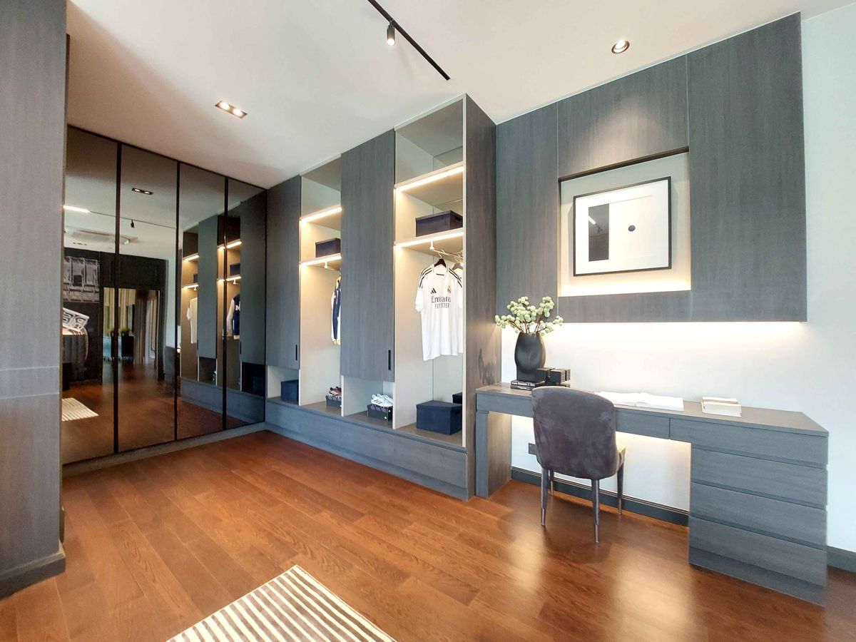 For SaleHouseRathburana, Suksawat : Luxury mansion Next to the Yai Suksawat Road, Grand Bangkok Boulevard Suksawat - Rama 3