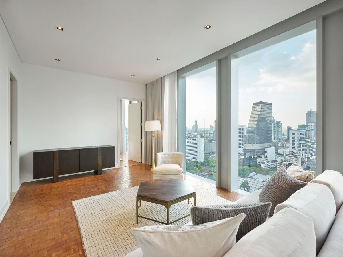 ขายคอนโดสาทร นราธิวาส : [ขาย] คอนโดสุดหรูที่ Ritz Carlton Residences, Silom, Bangkok